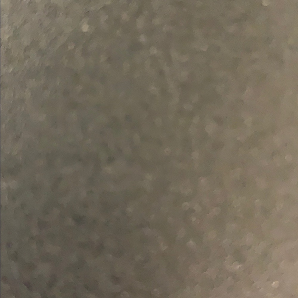 Meet your Posher, Elida